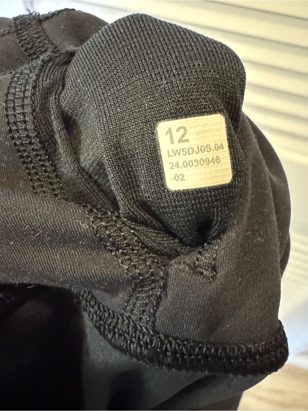 Lululemon Wunder Train High-Rise tight 28”, size 12 - Picture 4 of 4